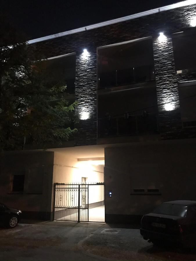 Apartman Santorini Novi Sad Eksteriør billede